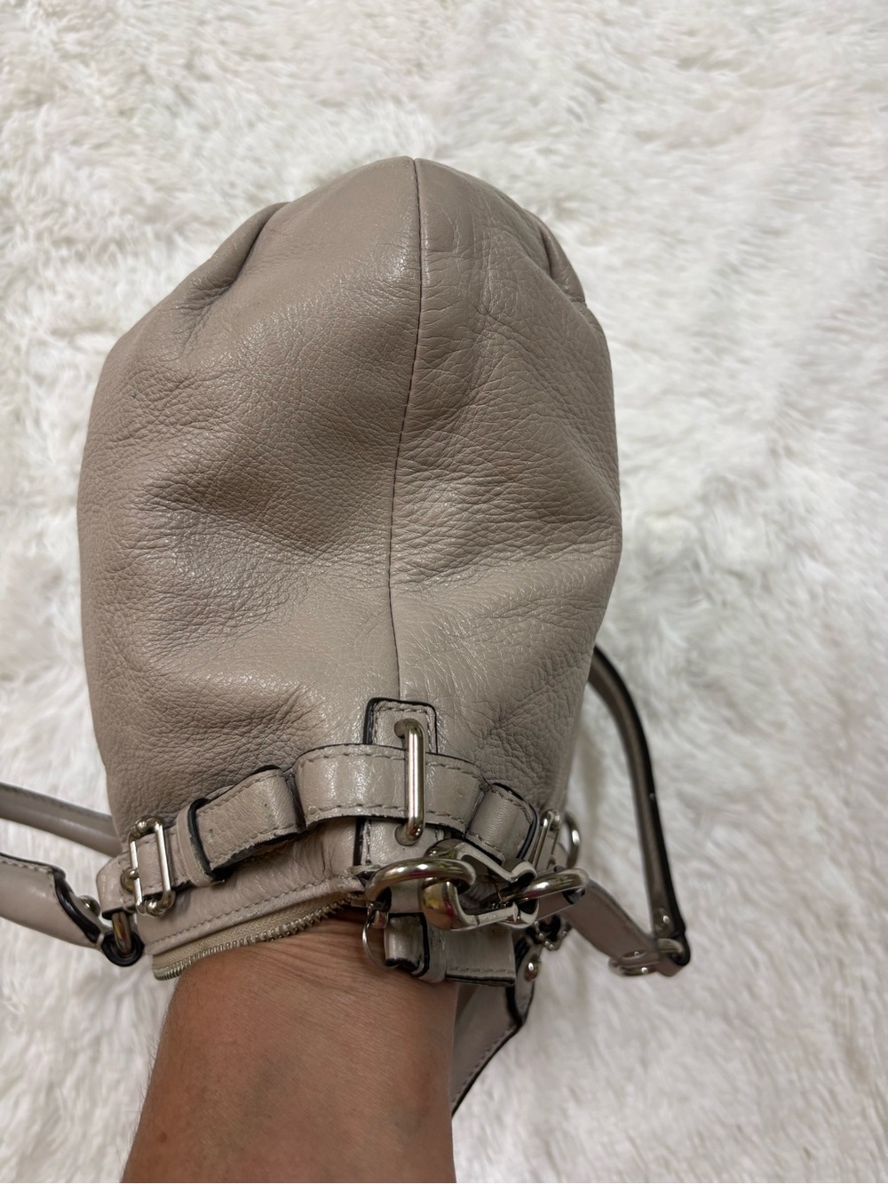 Coach Leather Satchel in Light Taupe with Gold Hardware - Picture 7 of 15